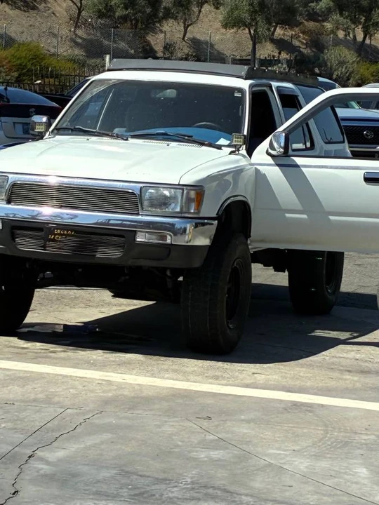 1993 Toyota 4Runner 2nd Gen - Image 6 of 14