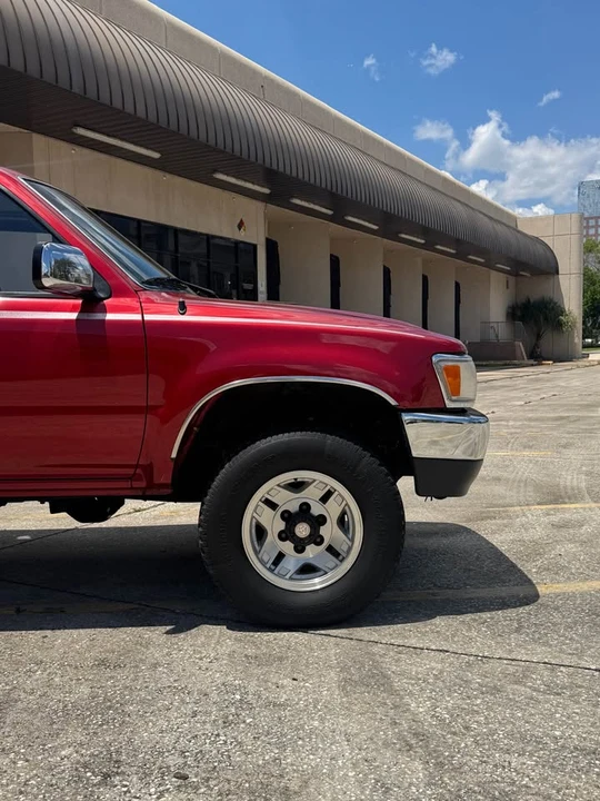 1993 Toyota 4Runner 2nd Gen - Image 5 of 12