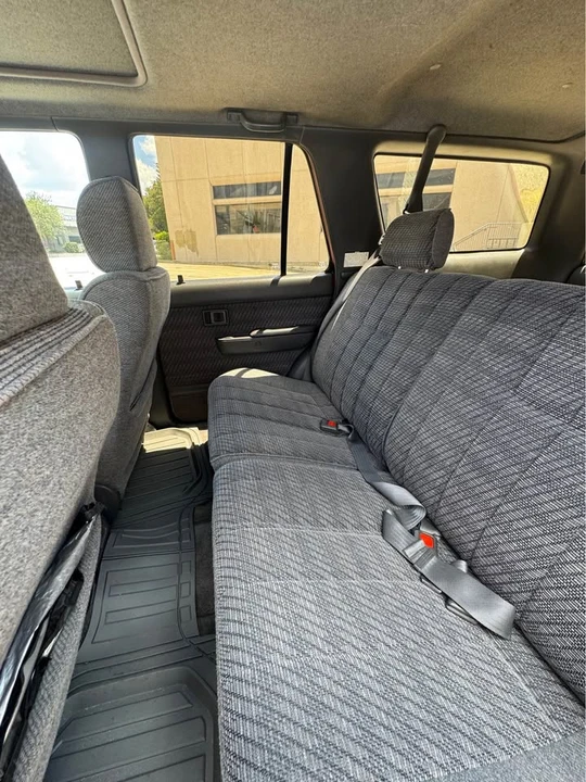 1993 Toyota 4Runner 2nd Gen - Image 10 of 12
