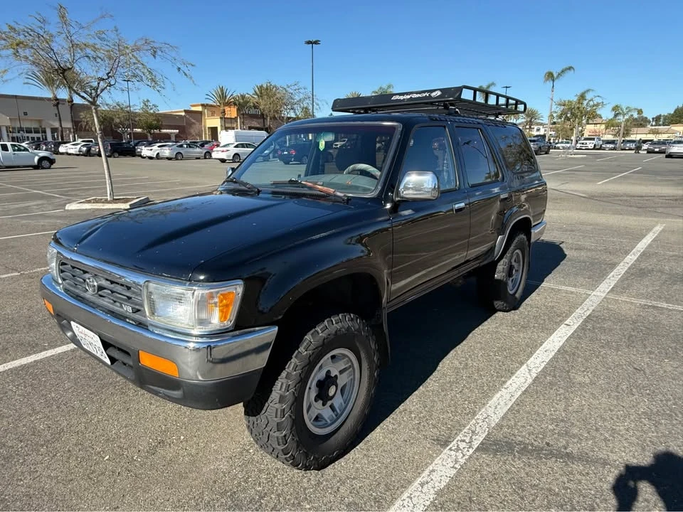 1993 Toyota 4Runner 2nd Gen - Image 2 of 12