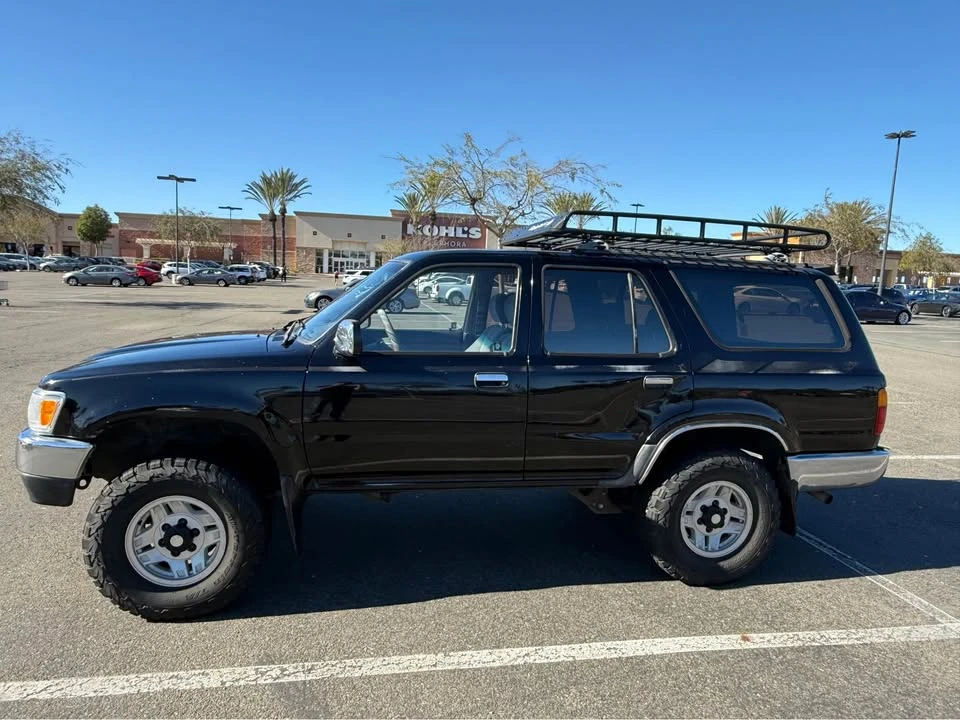 1993 Toyota 4Runner 2nd Gen - Image 7 of 12