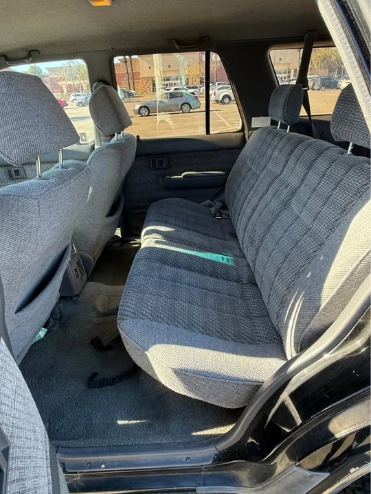 1993 Toyota 4Runner 2nd Gen - Image 9 of 12