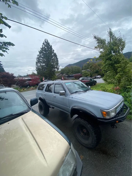 1993 Toyota 4Runner 2nd Gen - Image 2 of 2