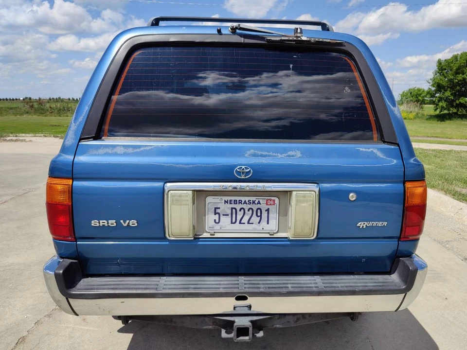 1993 Toyota 4Runner 2nd Gen - Image 7 of 24