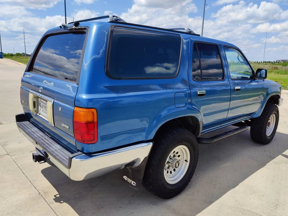 1993 Toyota 4Runner 2nd Gen - Image 8 of 24