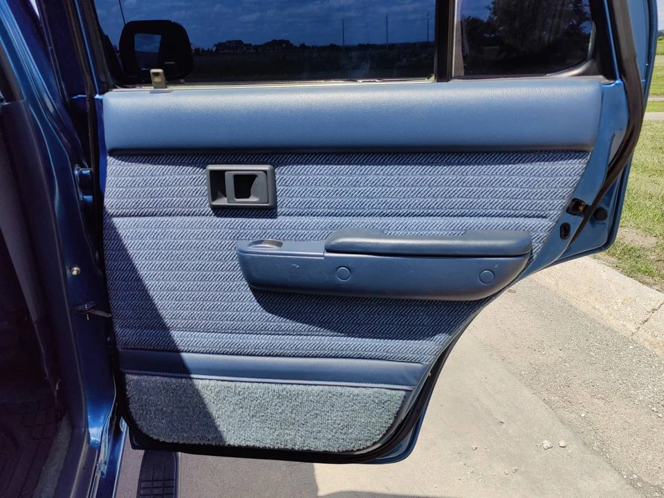 1993 Toyota 4Runner 2nd Gen - Image 11 of 24