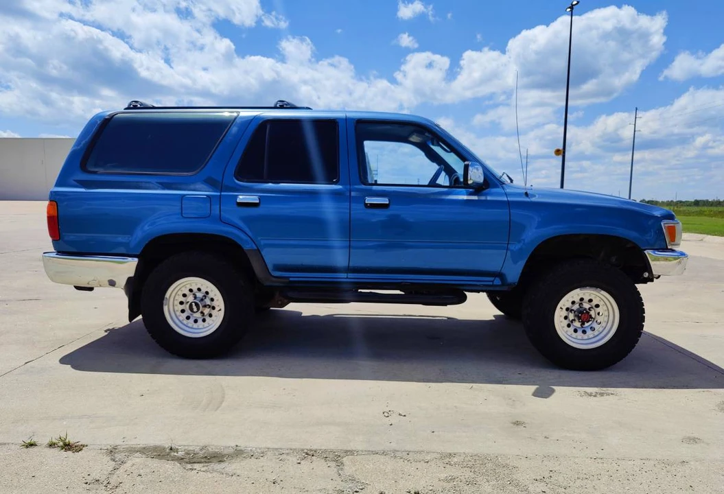 1993 Toyota 4Runner 2nd Gen - Image 2 of 24