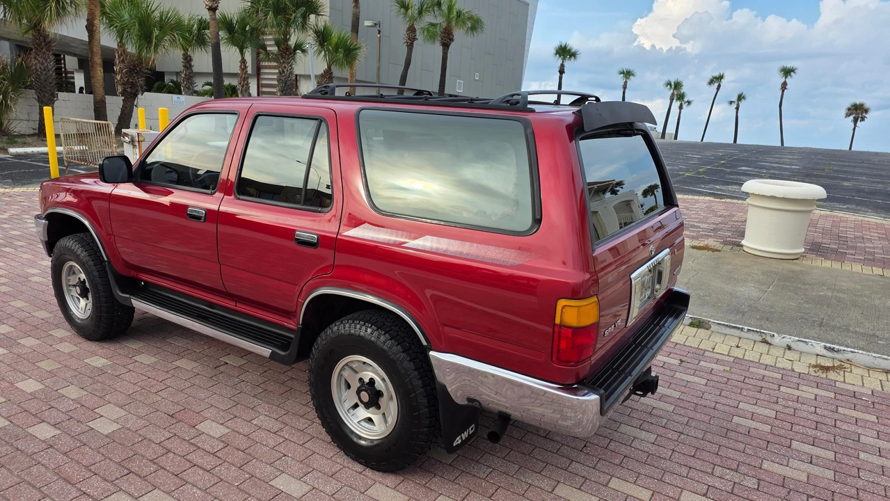 1993 Toyota 4Runner 2nd Gen - Image 10 of 31