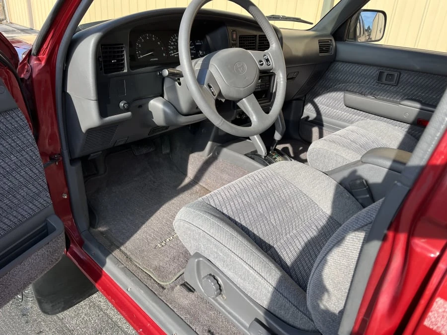 1993 Toyota 4Runner 2nd Gen - Image 4 of 8