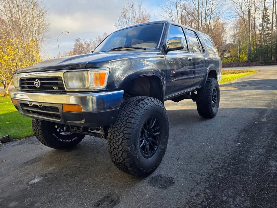 1993 Toyota 4Runner 2nd Gen - Image 2 of 17