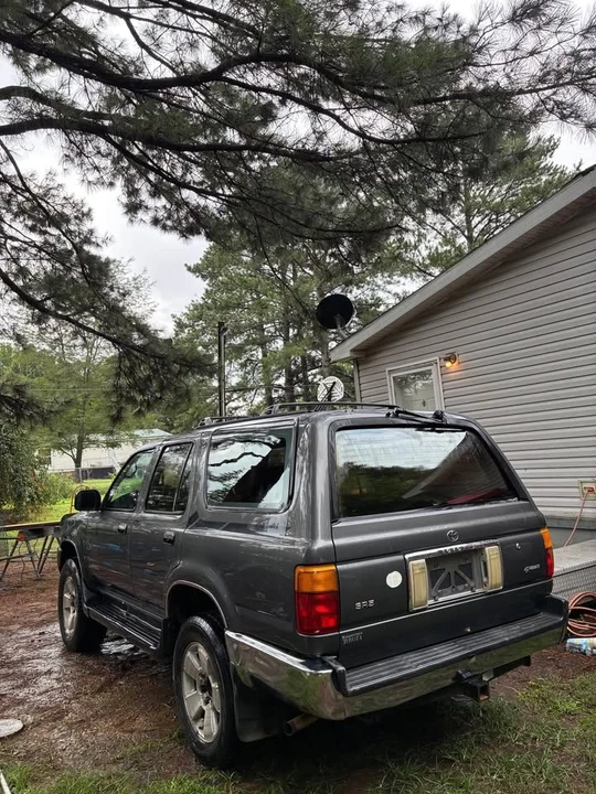 1993 Toyota 4Runner 2nd Gen - Image 2 of 5