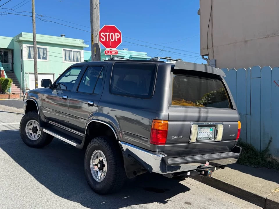 1993 Toyota 4Runner 2nd Gen - Image 6 of 8