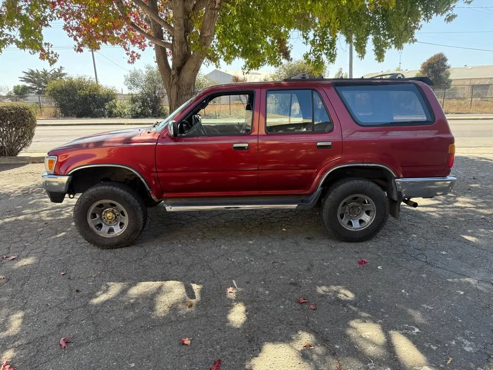 1993 Toyota 4Runner 2nd Gen - Image 2 of 10