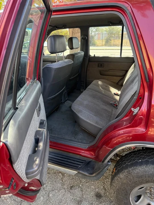 1993 Toyota 4Runner 2nd Gen - Image 9 of 10