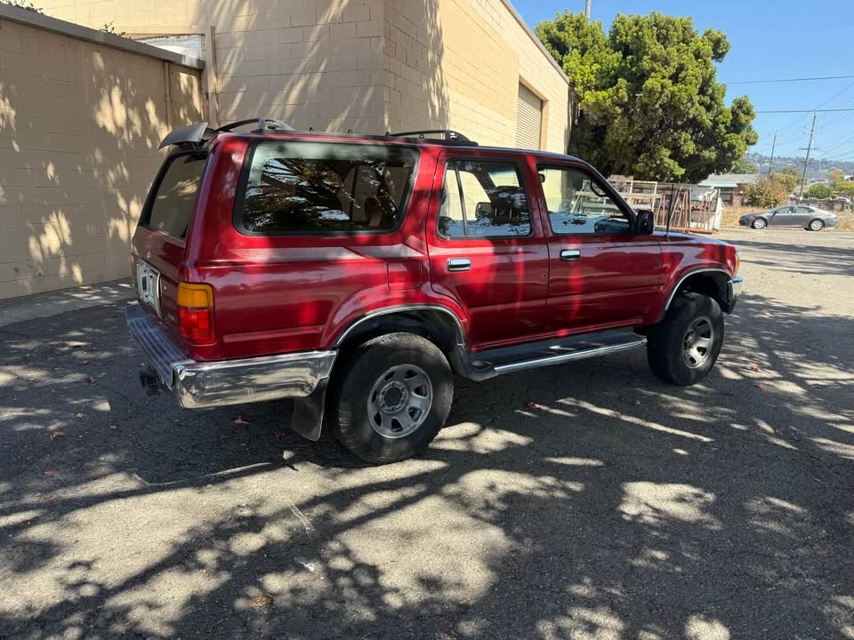1993 Toyota 4Runner 2nd Gen - Image 4 of 10