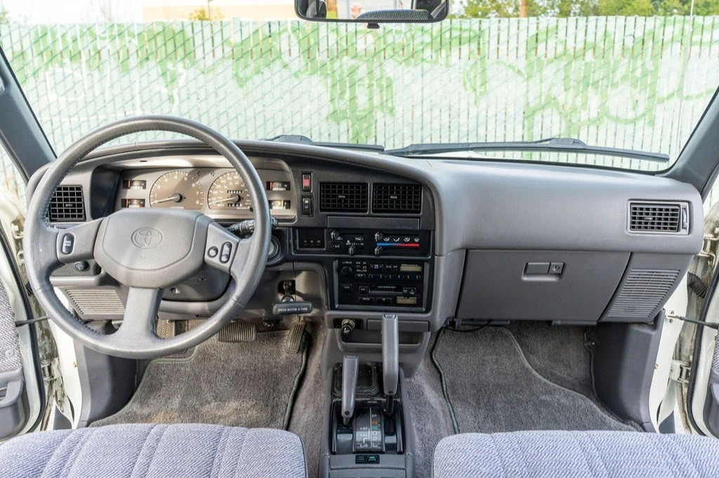 1993 Toyota 4Runner 2nd Gen - Image 5 of 7