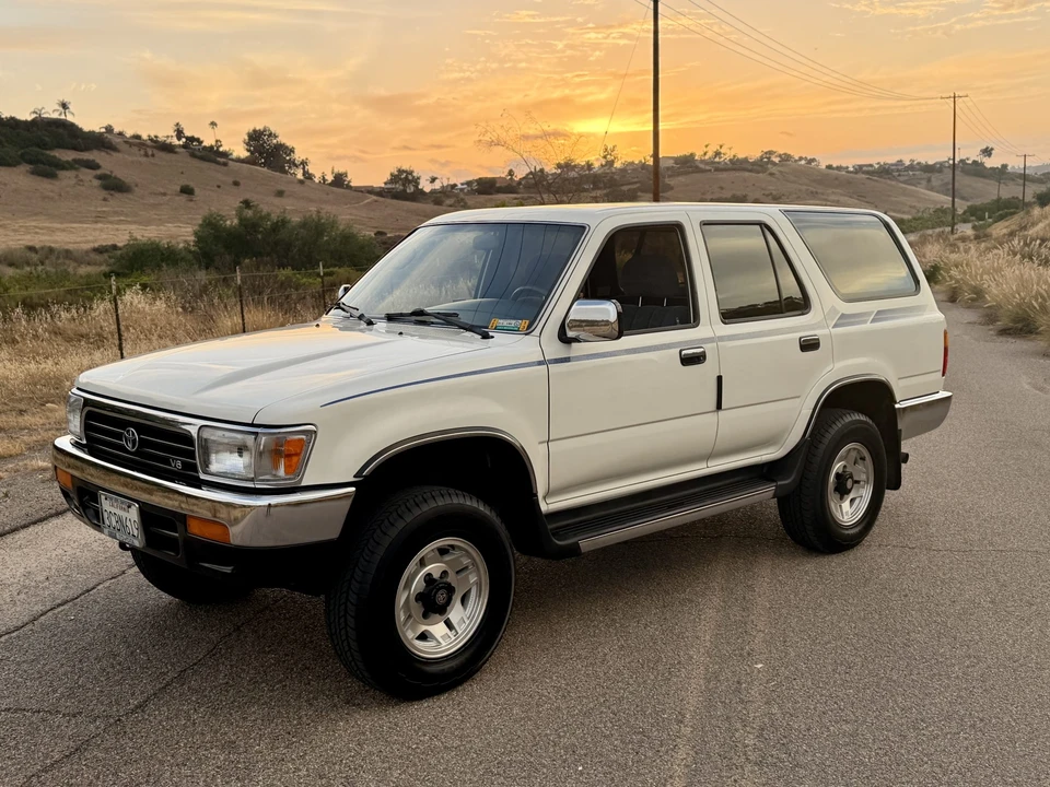1993 Toyota 4Runner 2nd Gen - Image 5 of 31
