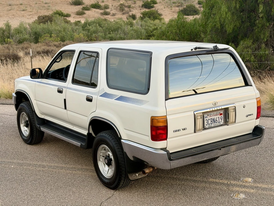 1993 Toyota 4Runner 2nd Gen - Image 17 of 31