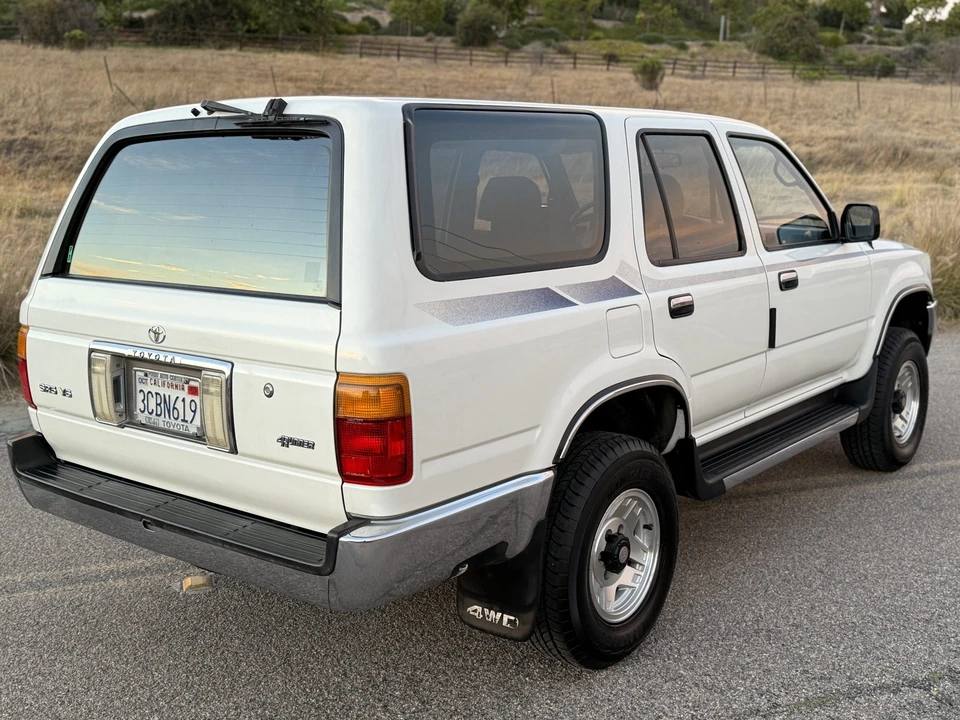 1993 Toyota 4Runner 2nd Gen - Image 26 of 31