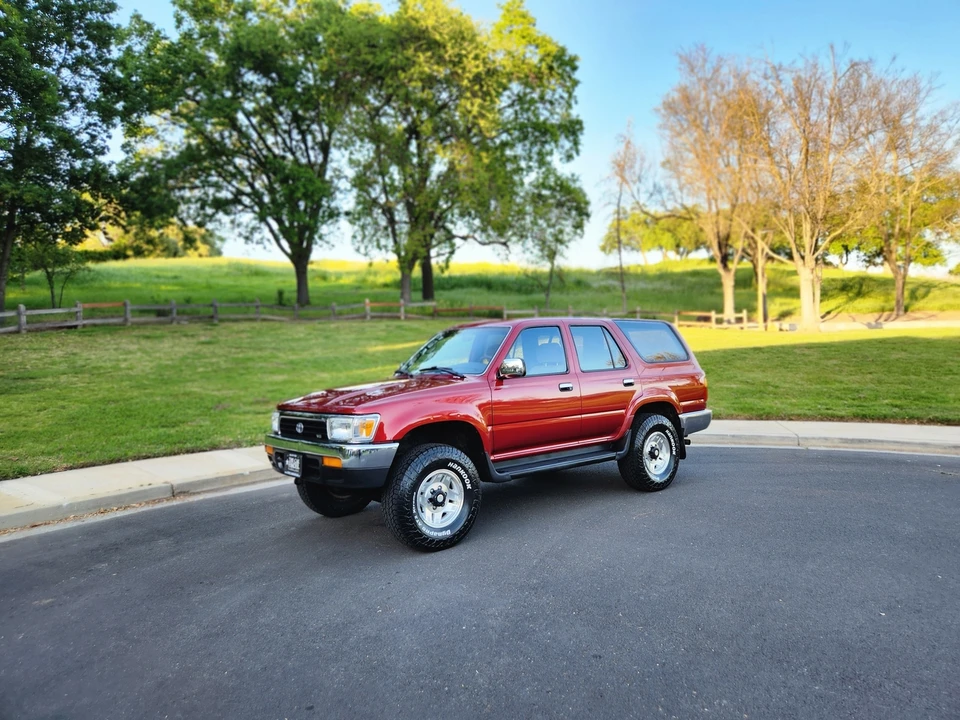 1993 Toyota 4Runner 2nd Gen - Image 27 of 31