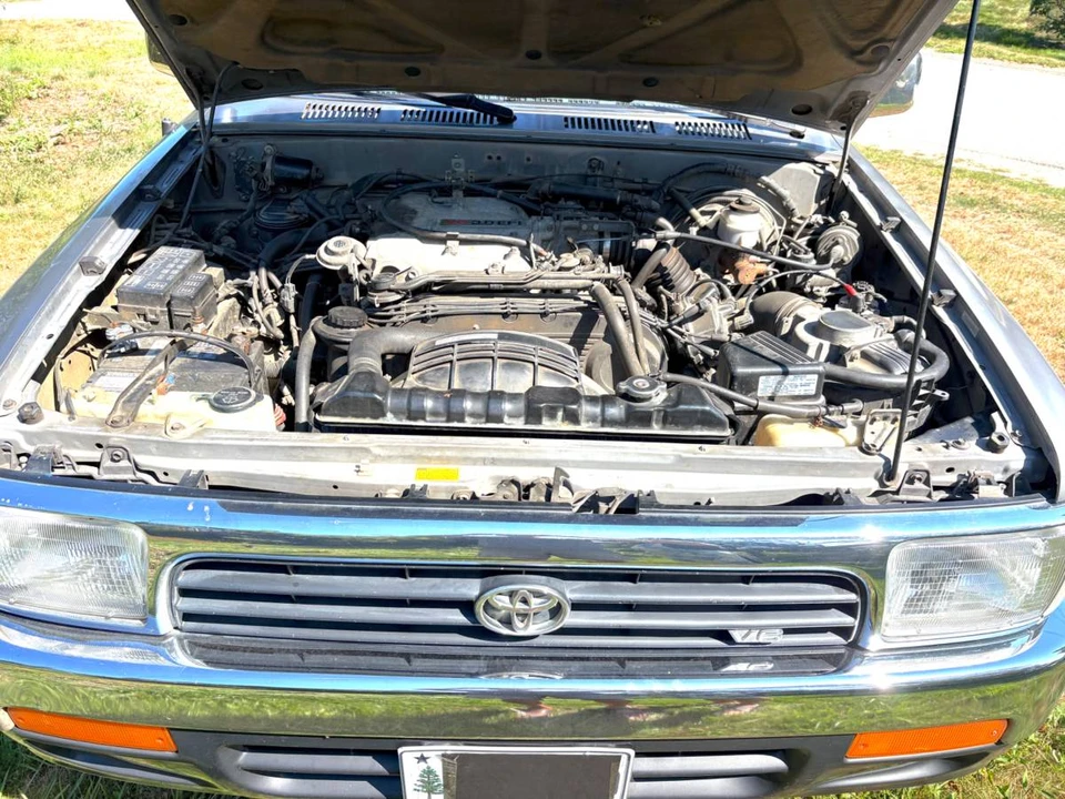 1993 Toyota 4Runner 2nd Gen - Image 5 of 11