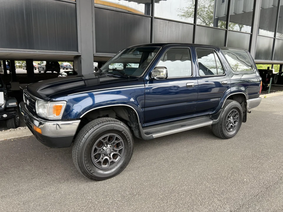 1993 Toyota 4Runner 2nd Gen - Image 5 of 31
