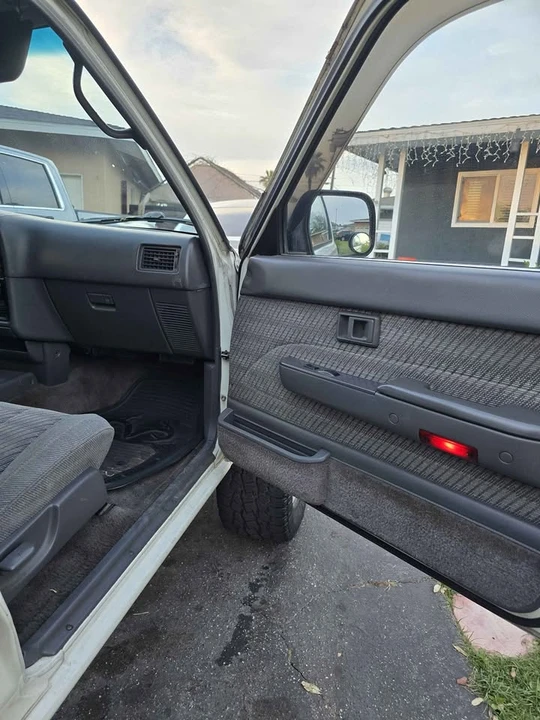 1993 Toyota 4Runner 2nd Gen - Image 6 of 7