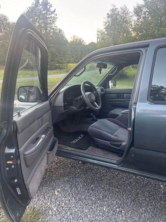 1993 Toyota 4Runner 2nd Gen - Image 5 of 9