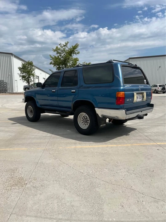 1993 Toyota 4Runner 2nd Gen - Image 3 of 20