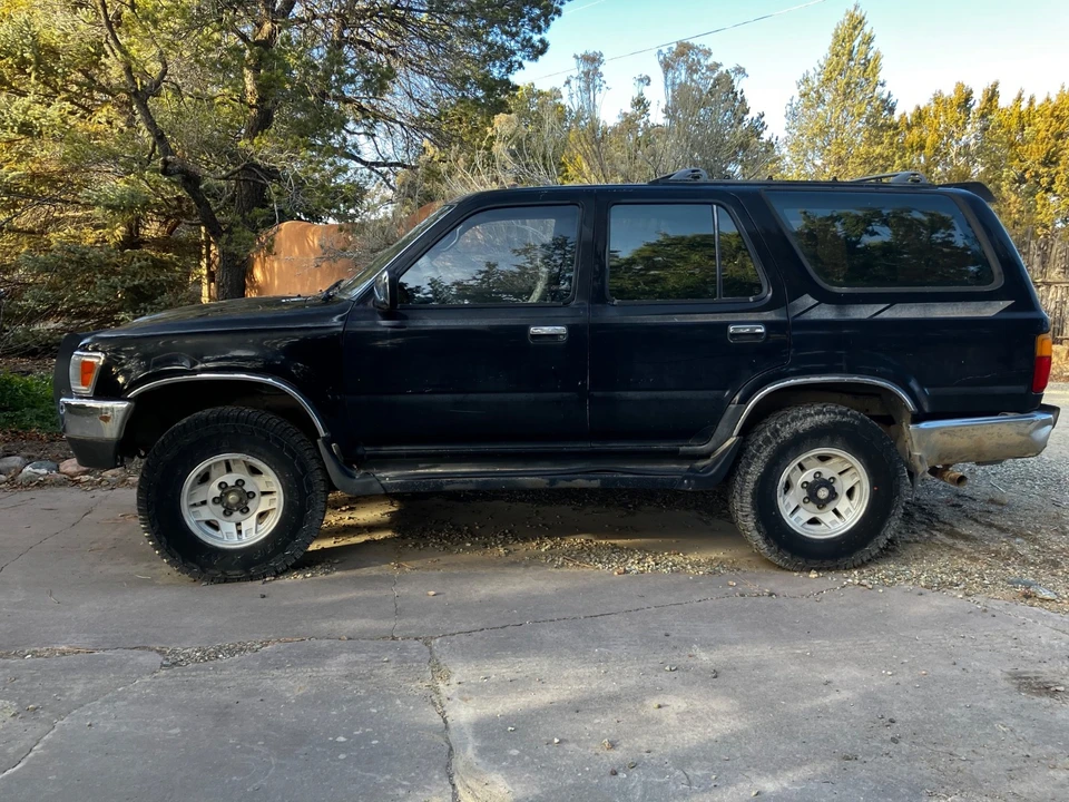 1993 Toyota 4Runner 2nd Gen - Image 2 of 6
