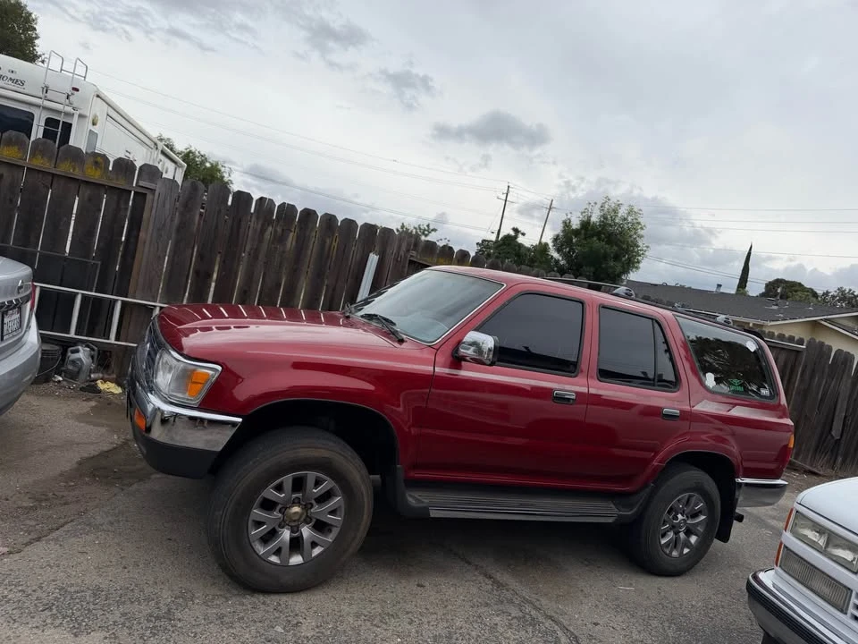 1993 Toyota 4Runner 2nd Gen - Image 2 of 5