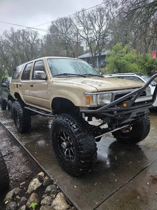 1993 Toyota 4Runner 2nd Gen - Image 3 of 14