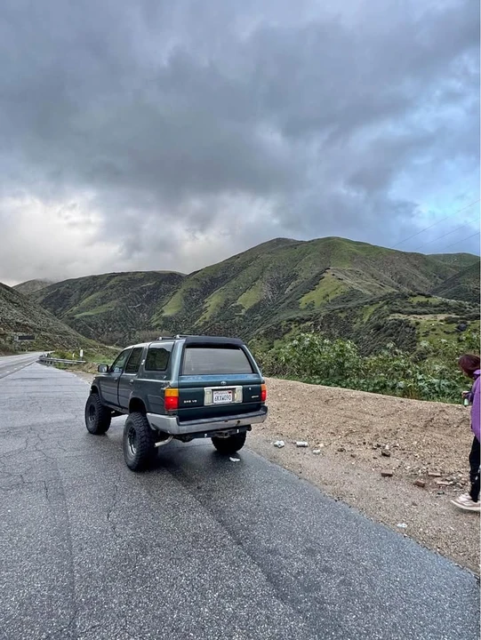 1993 Toyota 4Runner 2nd Gen - Image 2 of 12