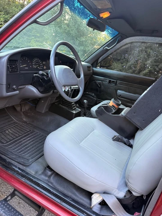 1993 Toyota 86 - Image 6 of 9