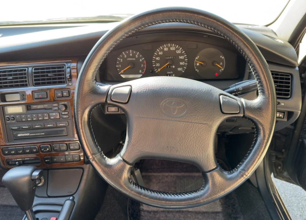 1993 Toyota Caldina 1st Gen - Image 6 of 8
