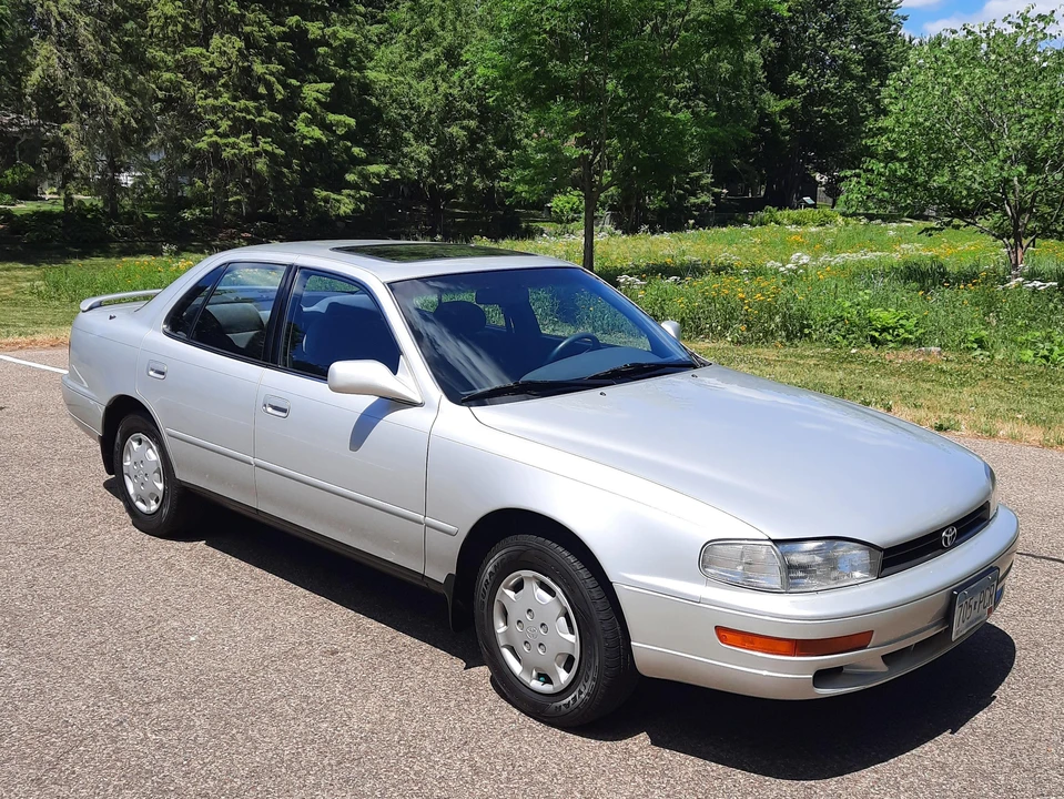 1993 Toyota Camry 3rd Gen - Image 13 of 17