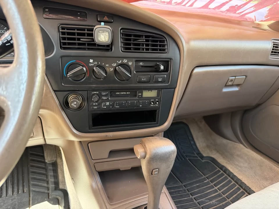 1993 Toyota Camry 3rd Gen - Image 3 of 4