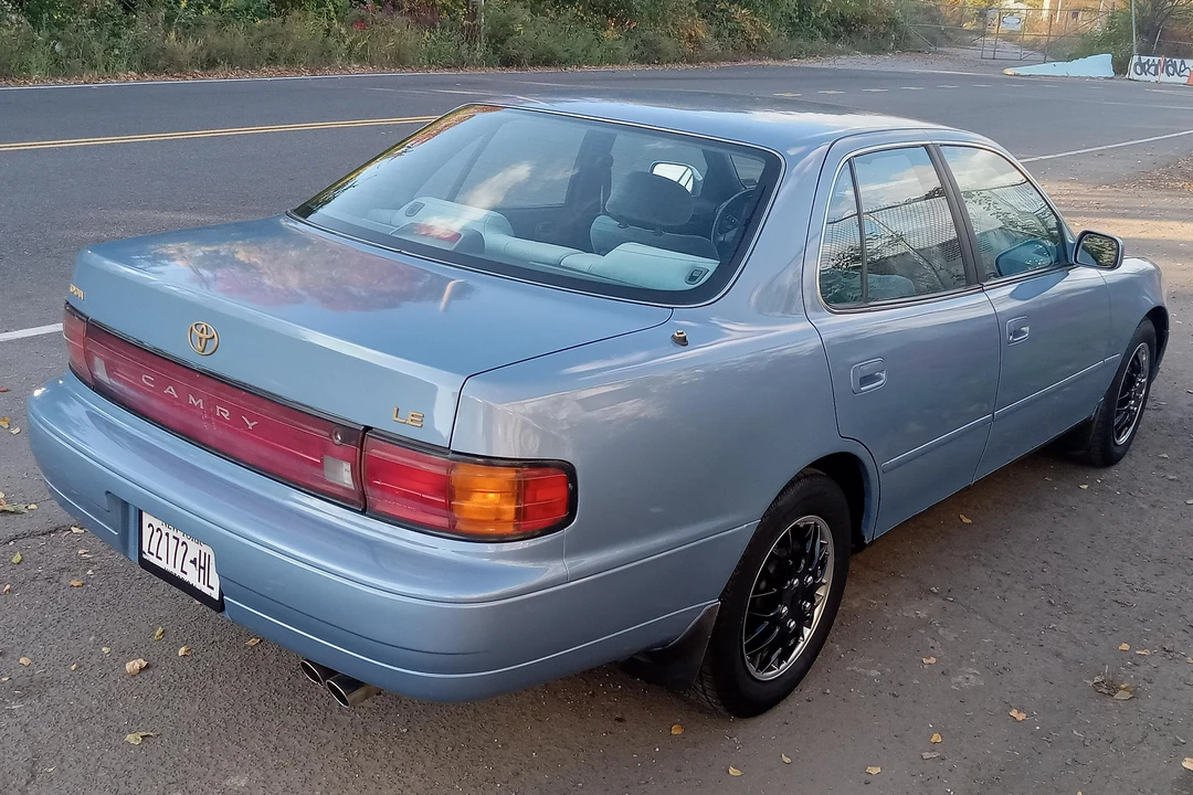 1993 Toyota Camry 3rd Gen - Image 13 of 31