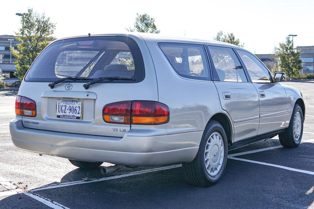 1993 Toyota Camry 3rd Gen - Image 5 of 31