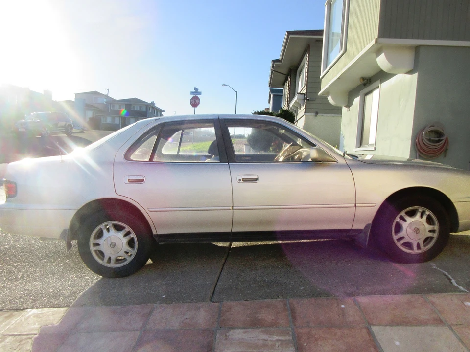 1993 Toyota Camry 3rd Gen - Image 3 of 15