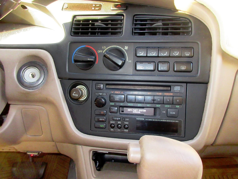 1993 Toyota Camry 3rd Gen - Image 10 of 15