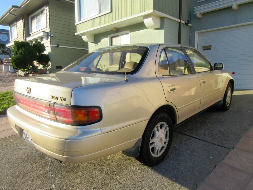 1993 Toyota Camry 3rd Gen - Image 5 of 15
