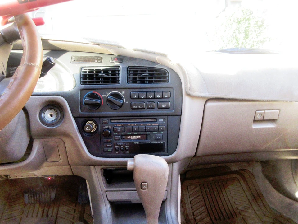 1993 Toyota Camry 3rd Gen - Image 9 of 15
