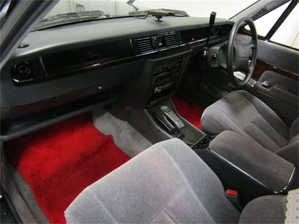 1993 Toyota Century 1st Gen - Image 13 of 31