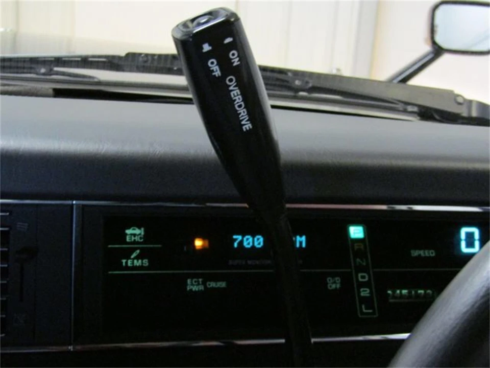 1993 Toyota Century 1st Gen - Image 26 of 31