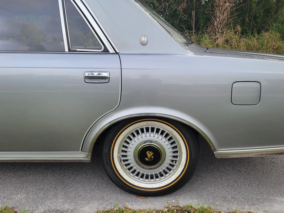 1993 Toyota Century 1st Gen - Image 26 of 31