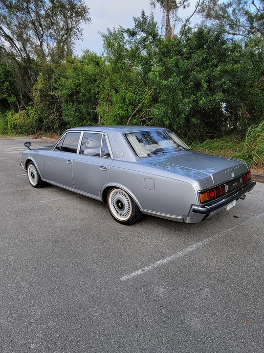 1993 Toyota Century 1st Gen - Image 10 of 31