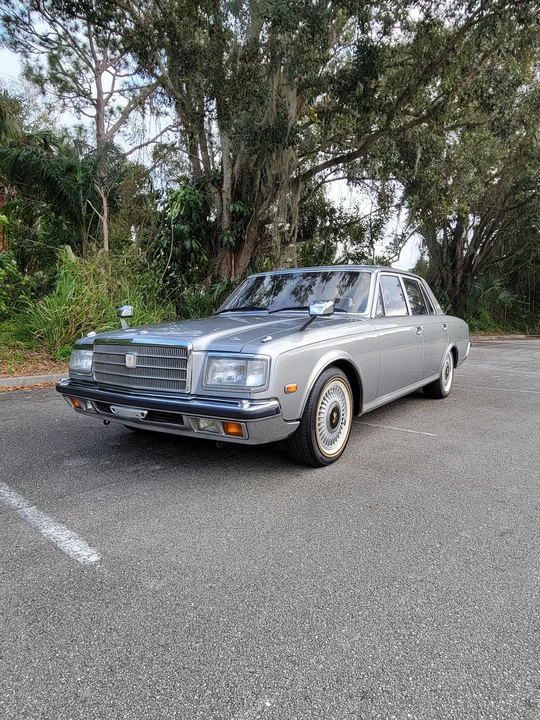 1993 Toyota Century 1st Gen - Image 7 of 31