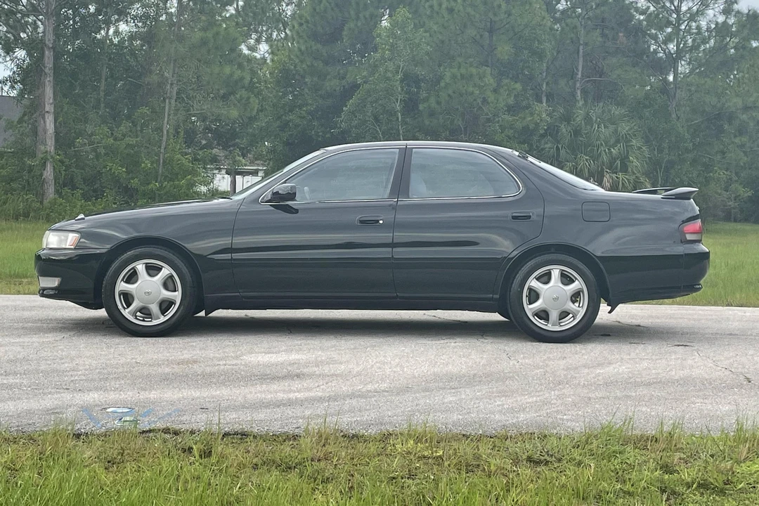 1993 Toyota Cresta 4th Gen - Image 9 of 31