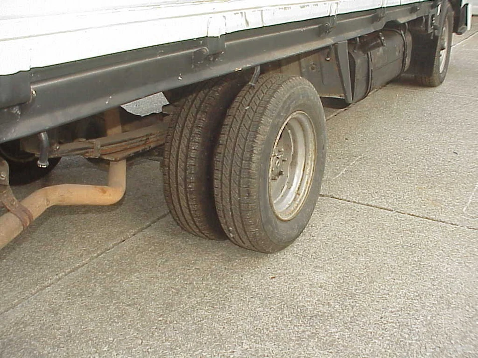 1993 Toyota U60-U90 & Y50-Y60 Dyna - Image 7 of 31
